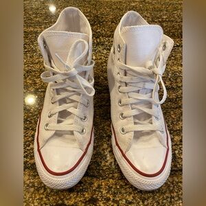 Converse Chuck Taylor High-Top Sneakers - White and Red size women’s 7 men’s 5